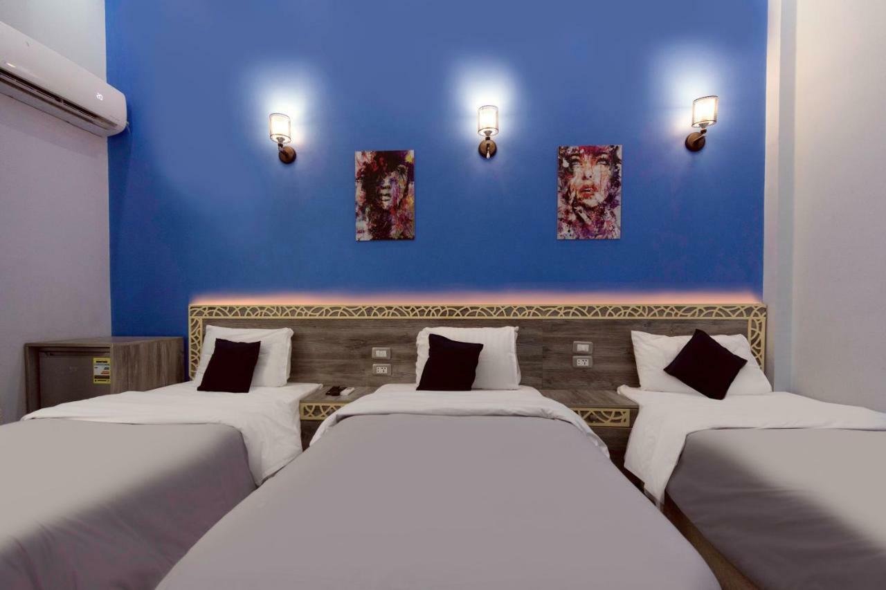 Australian Deluxe Hostel Cairo Exterior photo